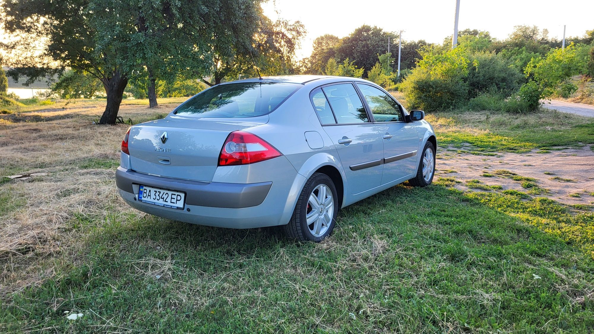 Продам авто Renault Megan 2