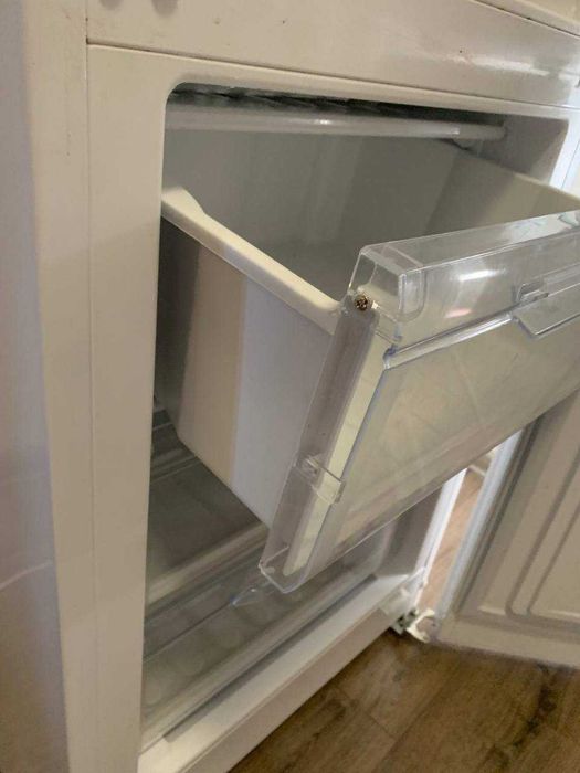 Холодильник Indesit DS 3181 W UA