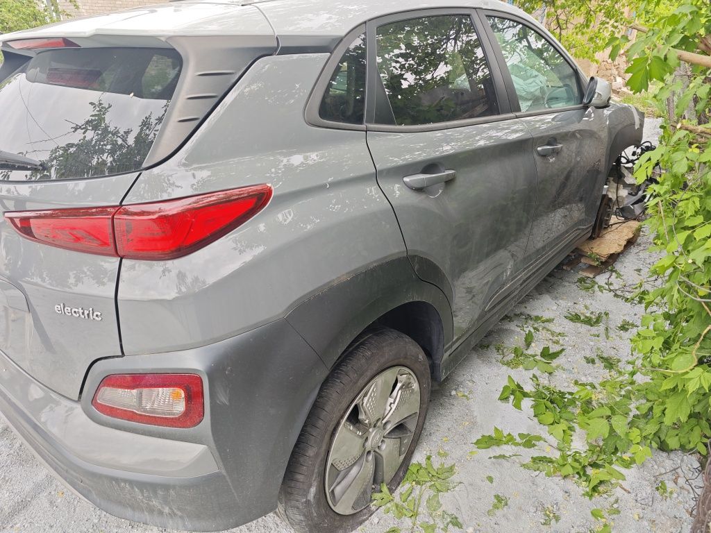 Hyundai Kona EV 2021 шрот / Hyundai Kona electric запчасти