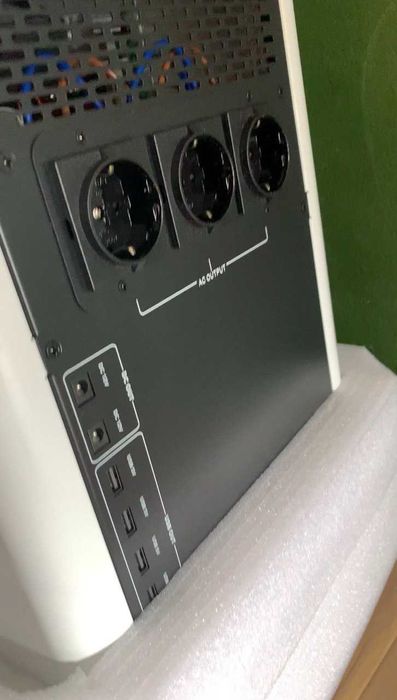 Зарядна станція, портативная зарядка, ДБЖ для квартири, будинку, офісу