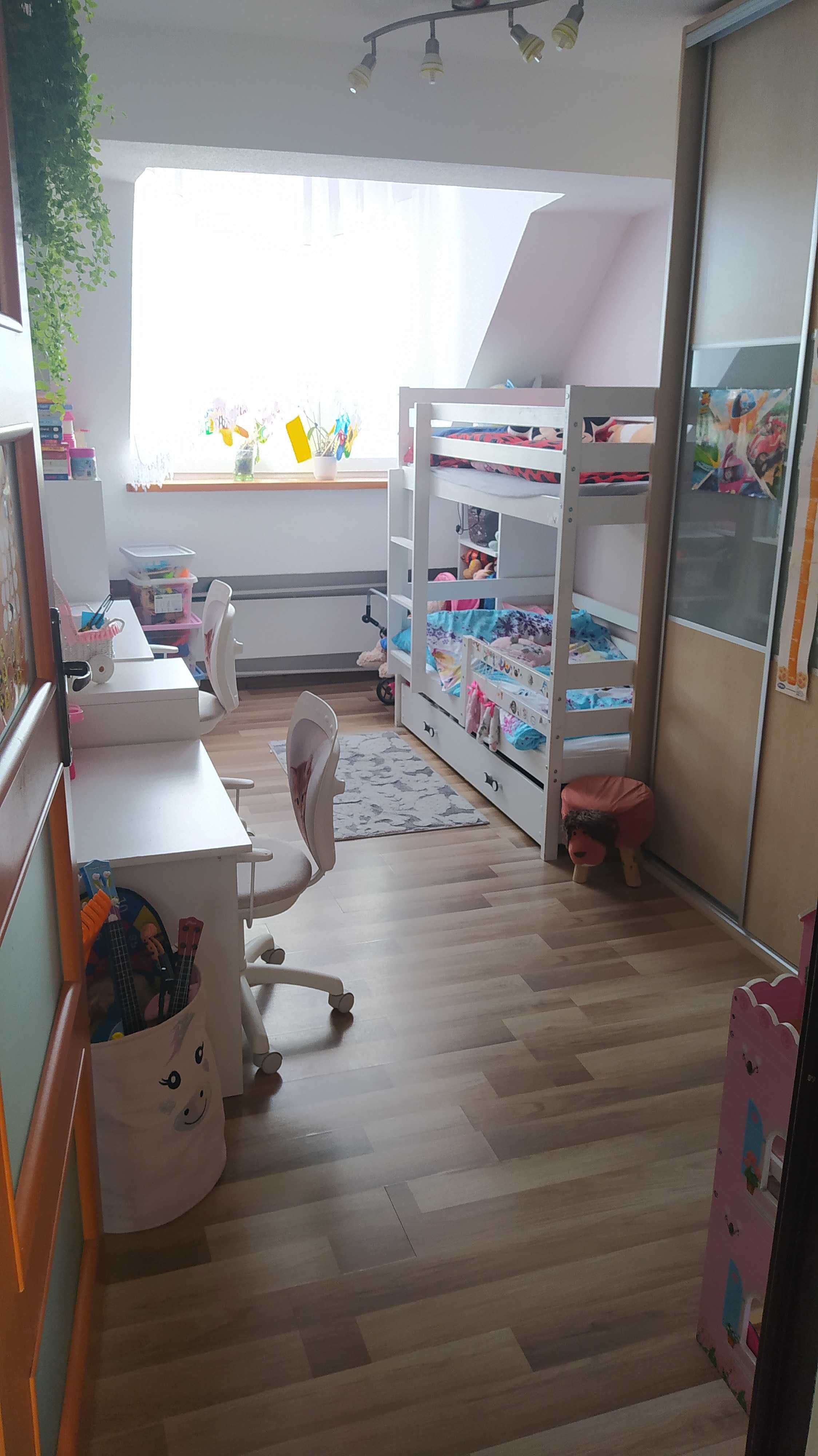 Sprzedam mieszkanie 57m2, 3 pokoje, Warneńczyka
