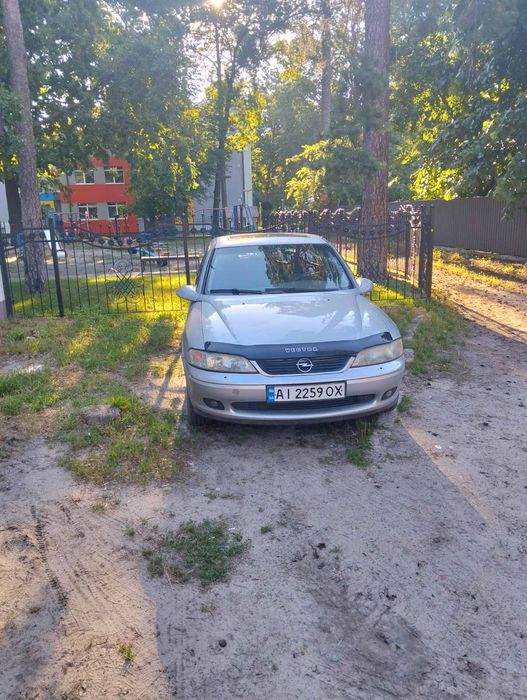 Опель вектра б 2000 р