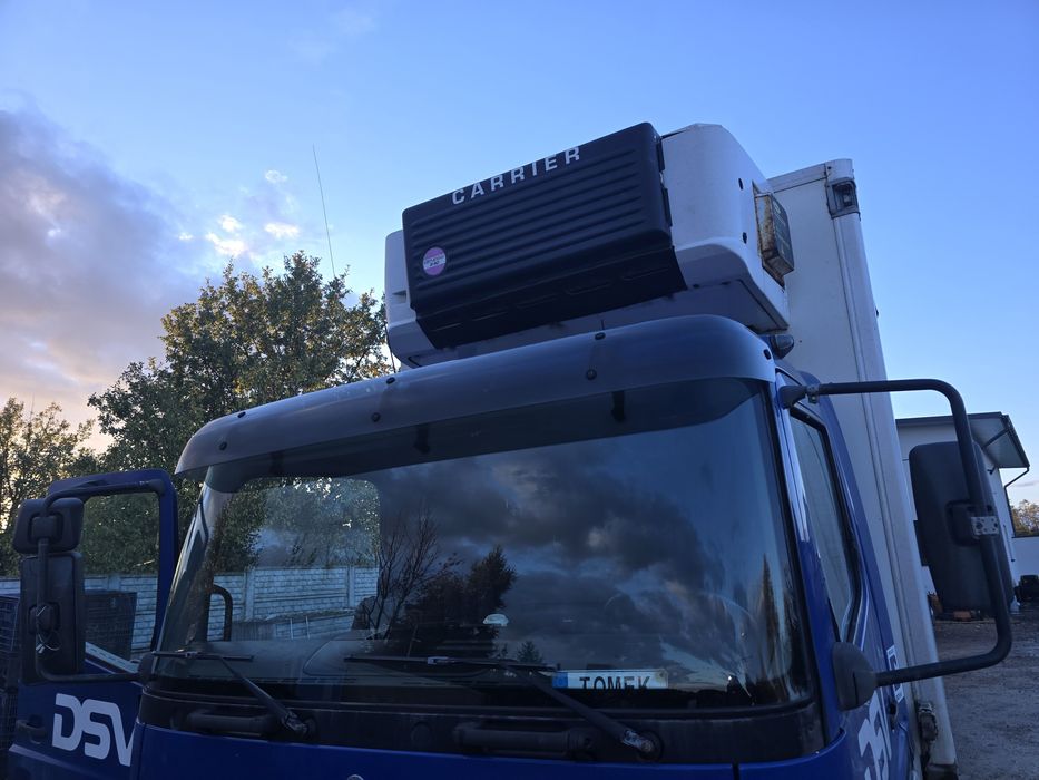 Blenda przeciwsłoneczna mercedes atego