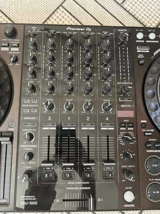 Pionner DDJ 1000