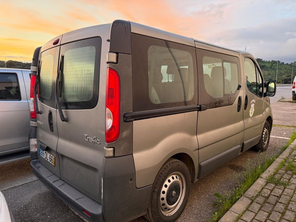 Renault trafic 9lugares a/c