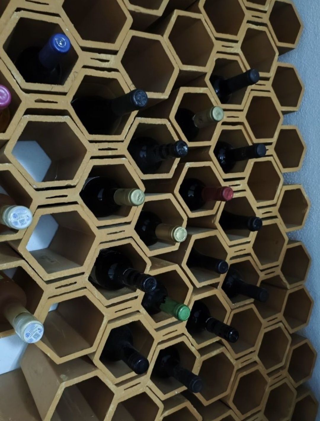 24 Telhas Para garrafeira