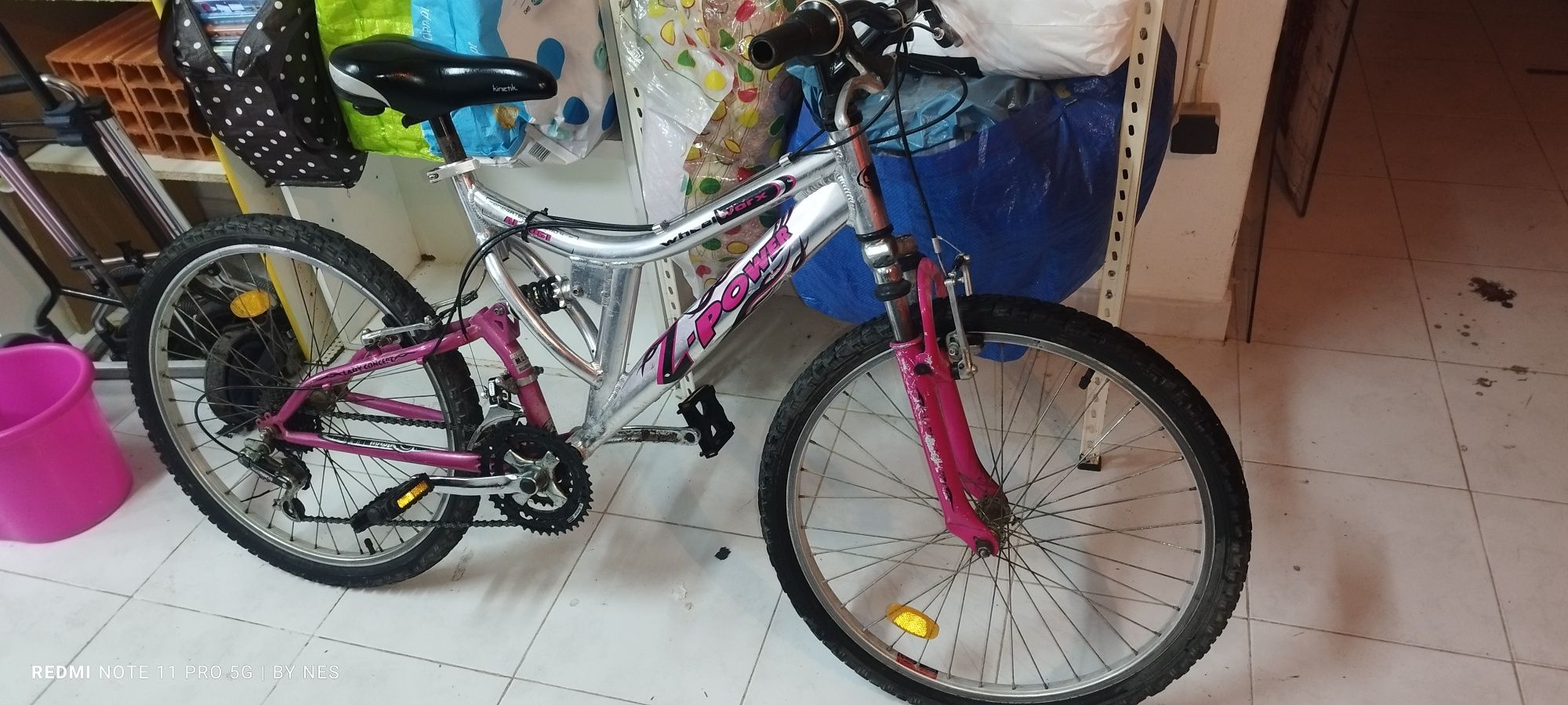 Bicicleta menina roda 24