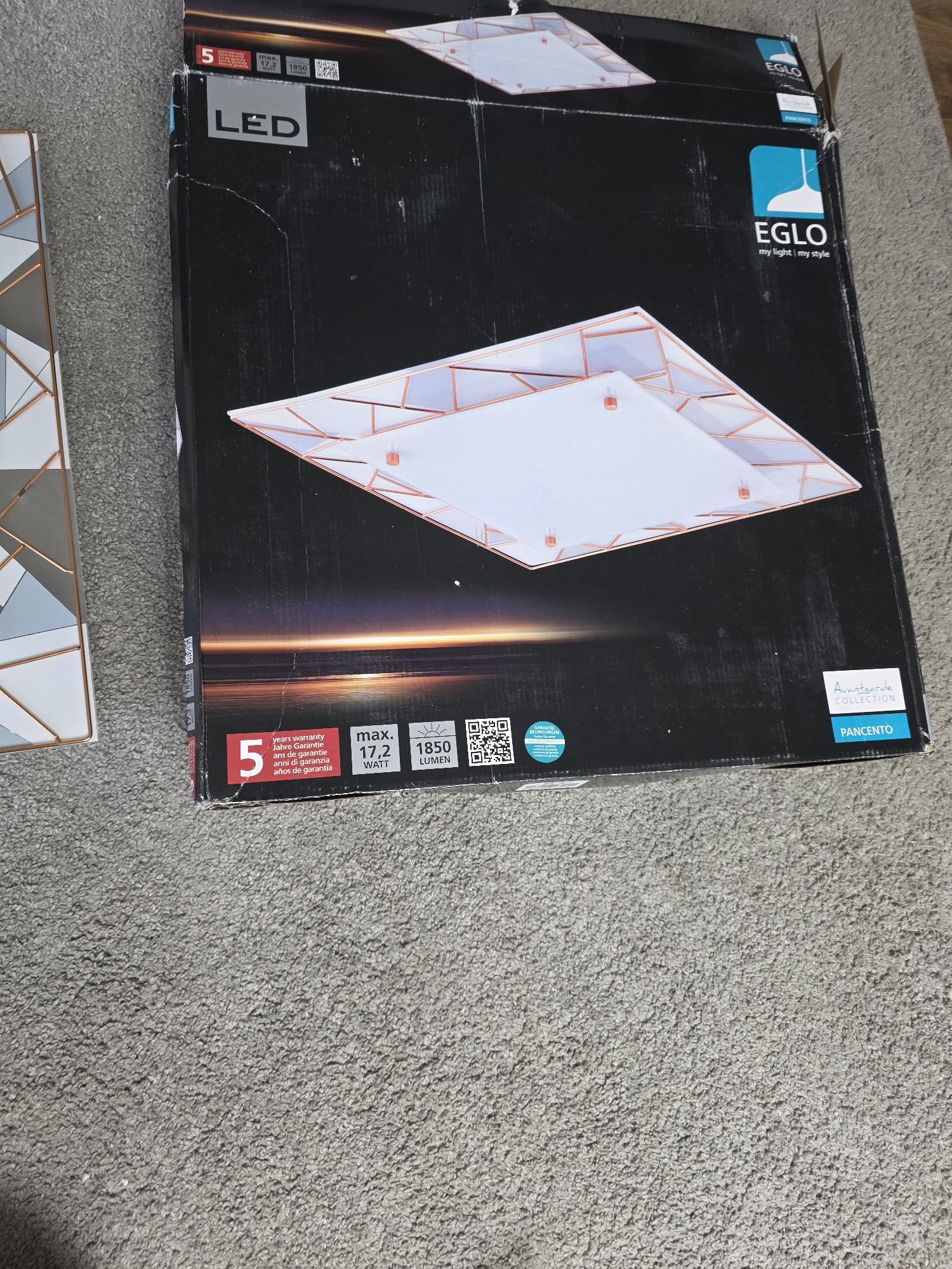 Lampa sufitowa LED