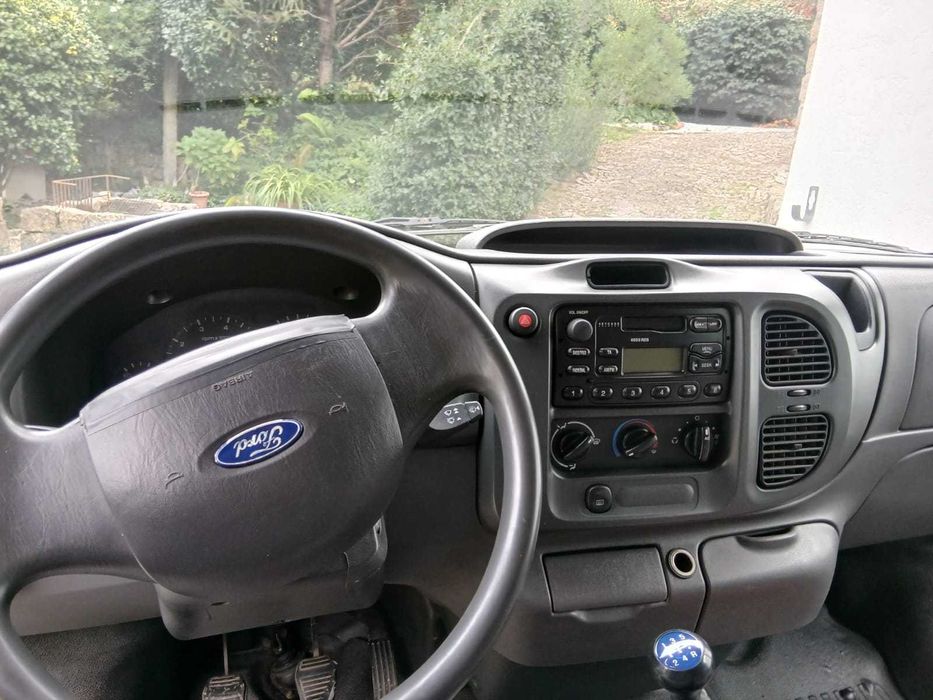 Ford Transit 9 Lugares: Origem - nacional, excelente oportunidade!