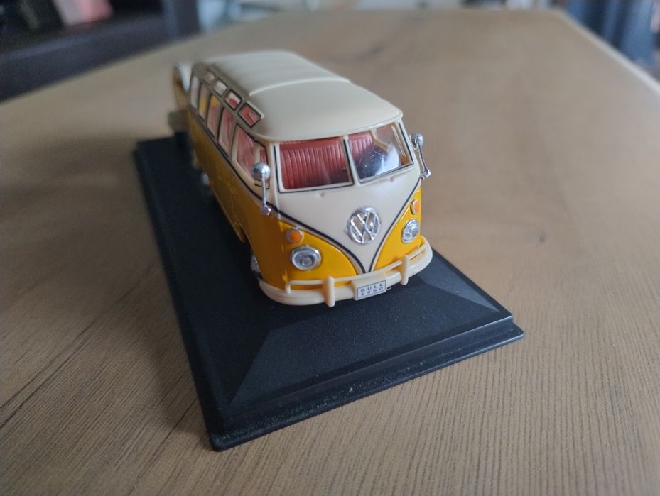Model samochodu Hongwell VW (Volkswagen) Bus Samba (Ogórek)