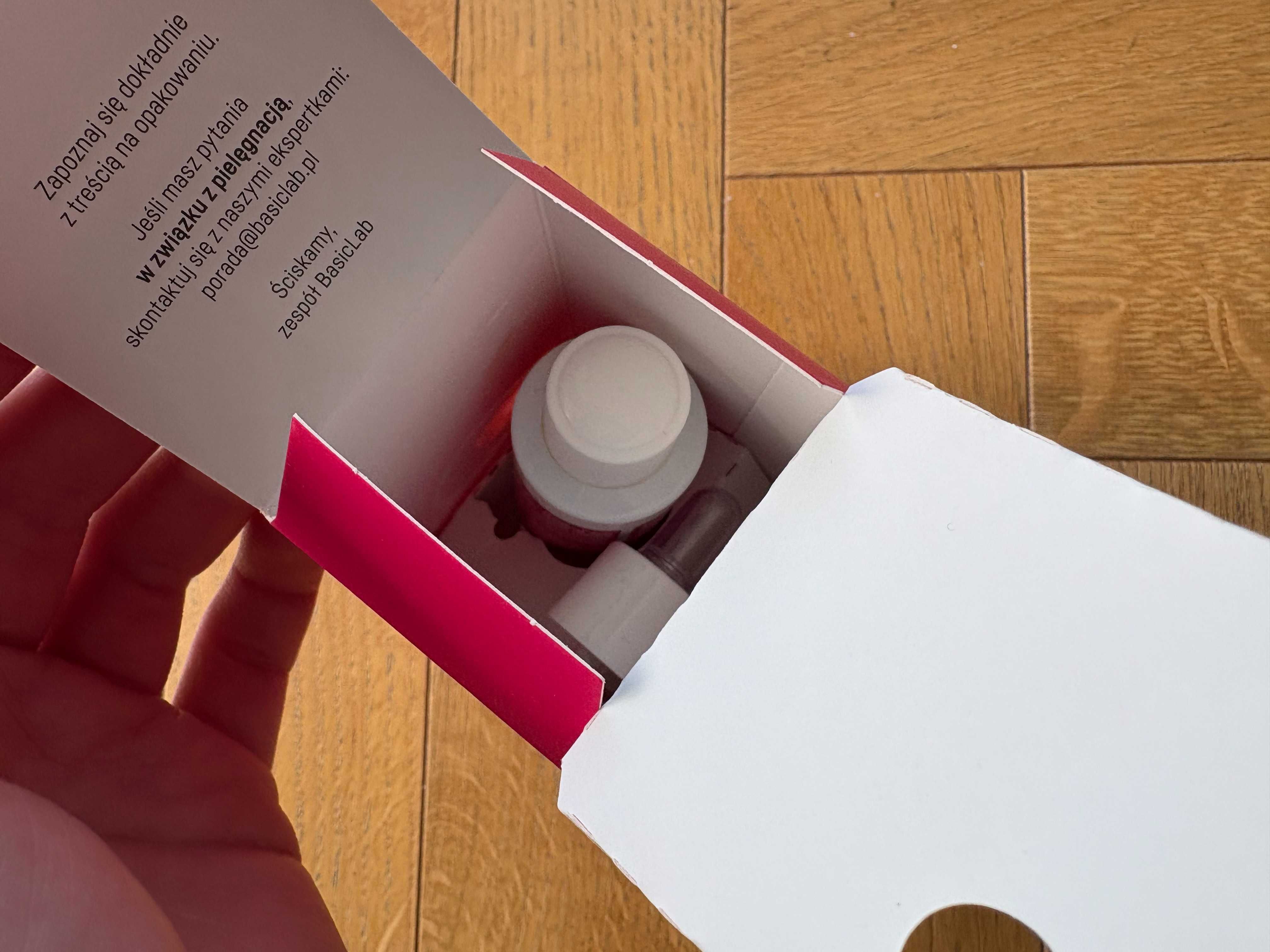 BasicLab Serum z witaminą C 10% Esteticus