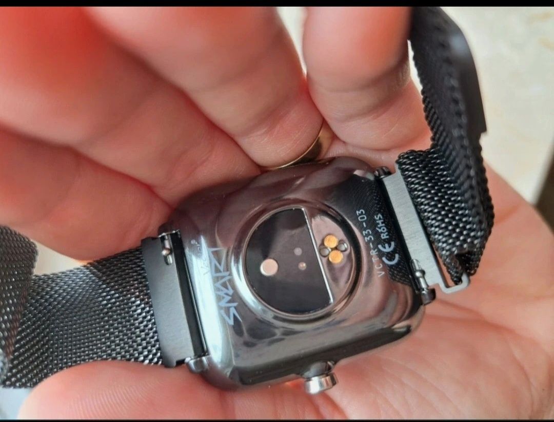Zegarek Smartwatch Vector Czarny VCTR 33 03 BK Nowy