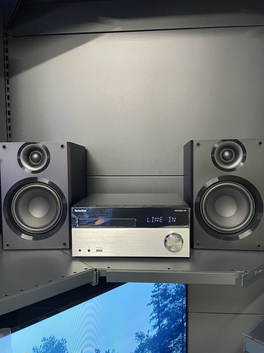 Мінісистема / муз центр TecniSat Digitradio 750.