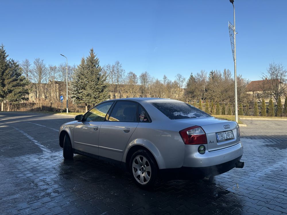 Audi A4B6 2.0 140KM LPG