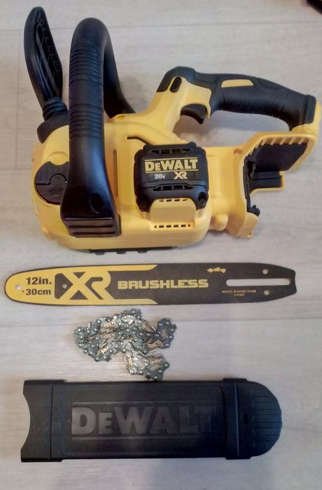 Ланцюгова пила DEWALT DCCS672, 60V,DCCS620 20V
