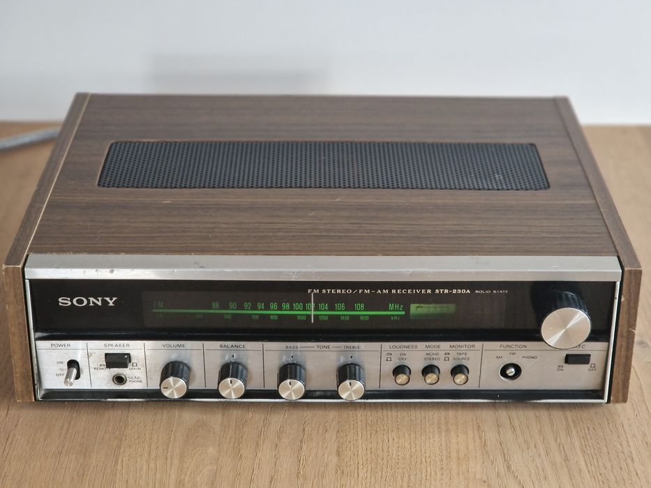 Vintage amplituner stereo Sony STR-230A