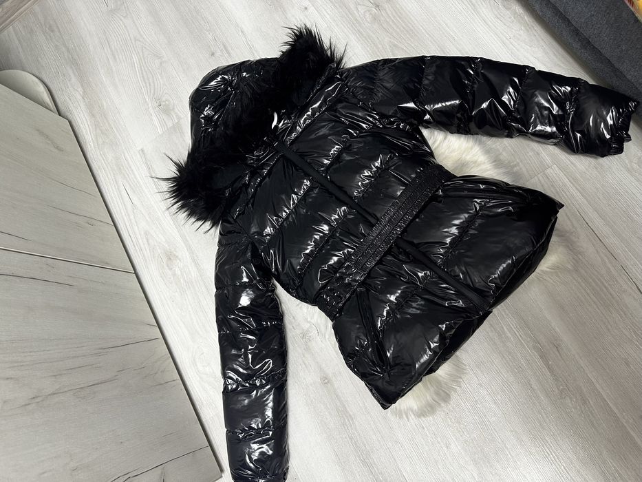 Пуховик для дівчинки Guees