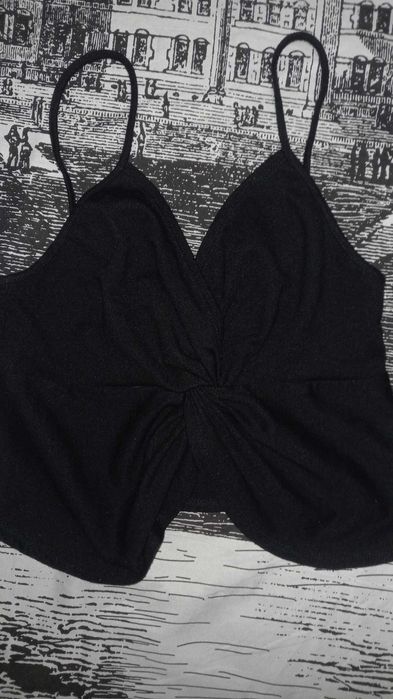 Чёрная майка ZARA