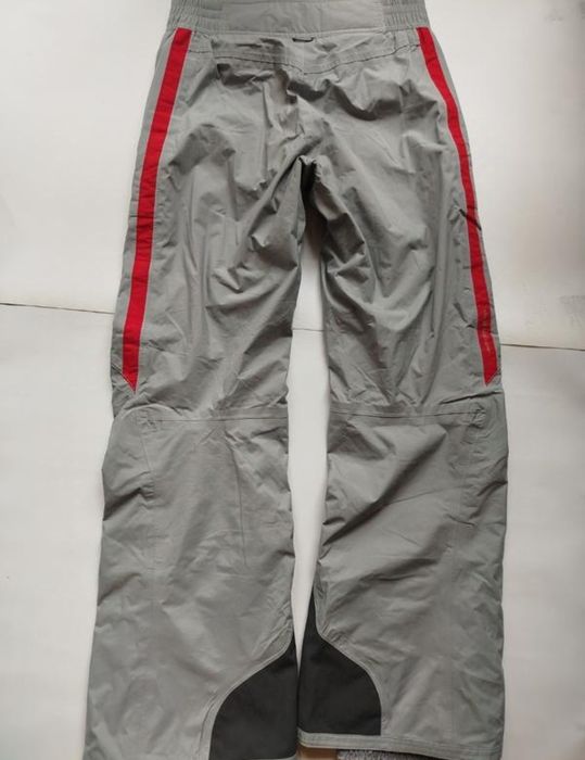 Лижні штани Nike ACG.