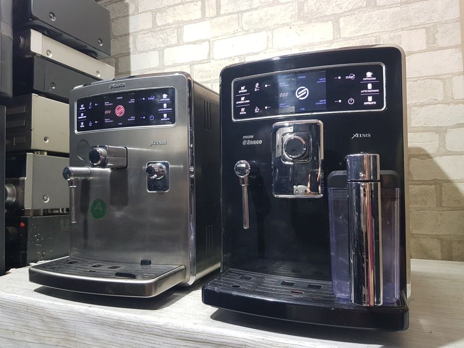 Капучіно! Кавомашина/кофемашина Saeco Xelsis б/у з Німеччини