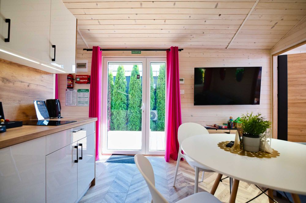 Domki 100 metrów od Energylandii