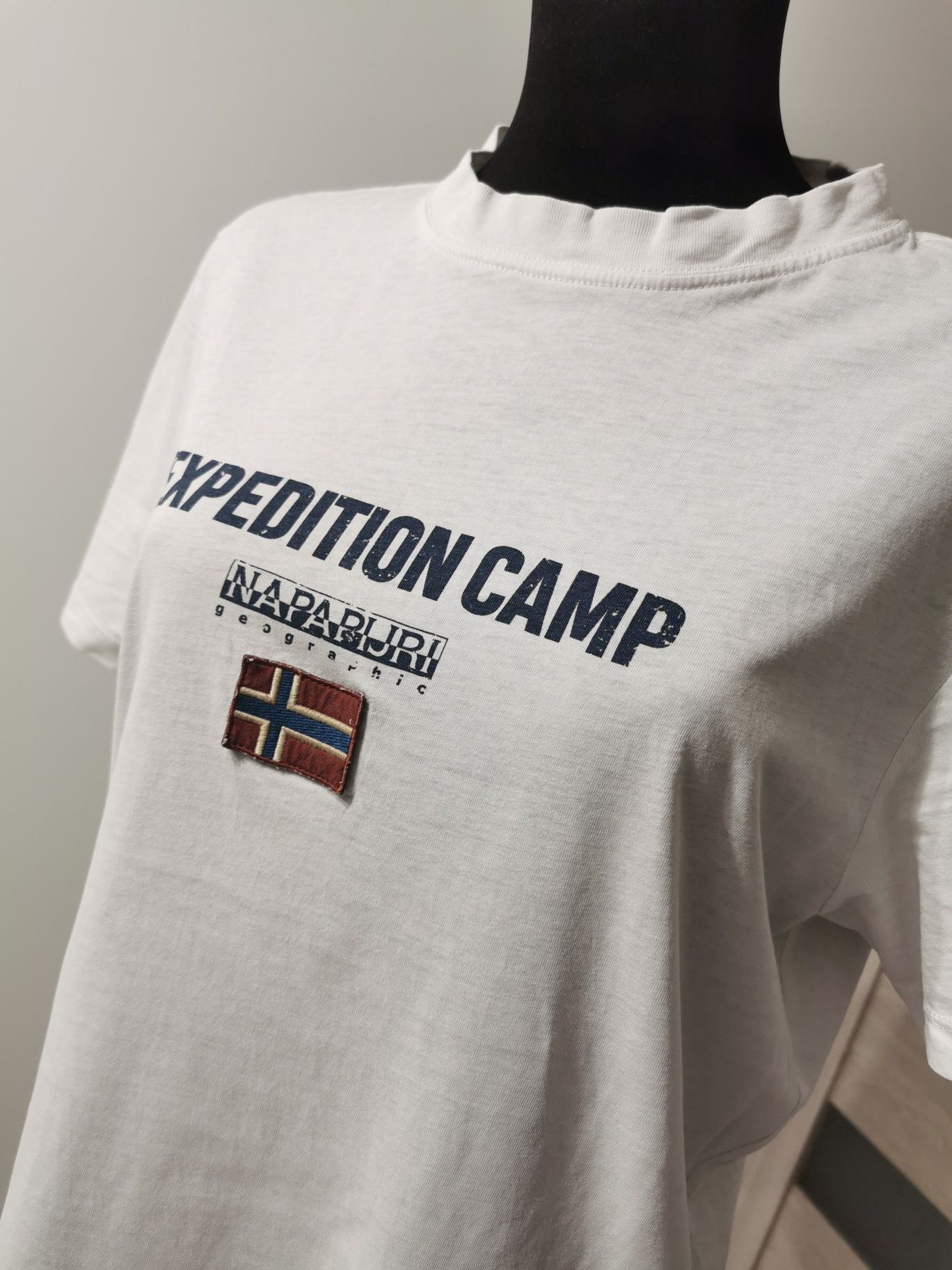 T-shirt męski Napapijri – rozmiar M