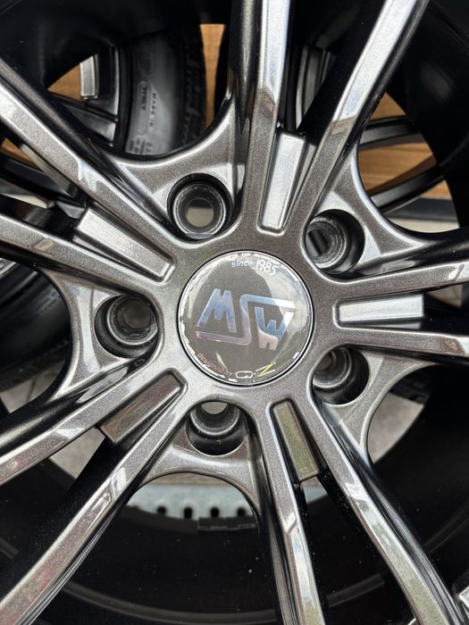 MSW 73 Gloss Dark Grey ET37 Michelin Pilot Alpin 225/45 r18