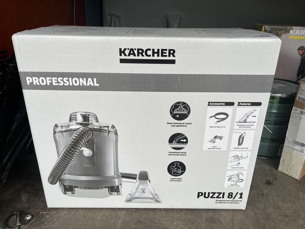 Пилесос для химчистки машини, диванов Karcher Puzzi 8/1