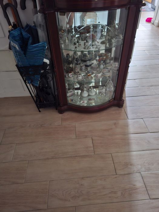 Móveis de quarto e sala