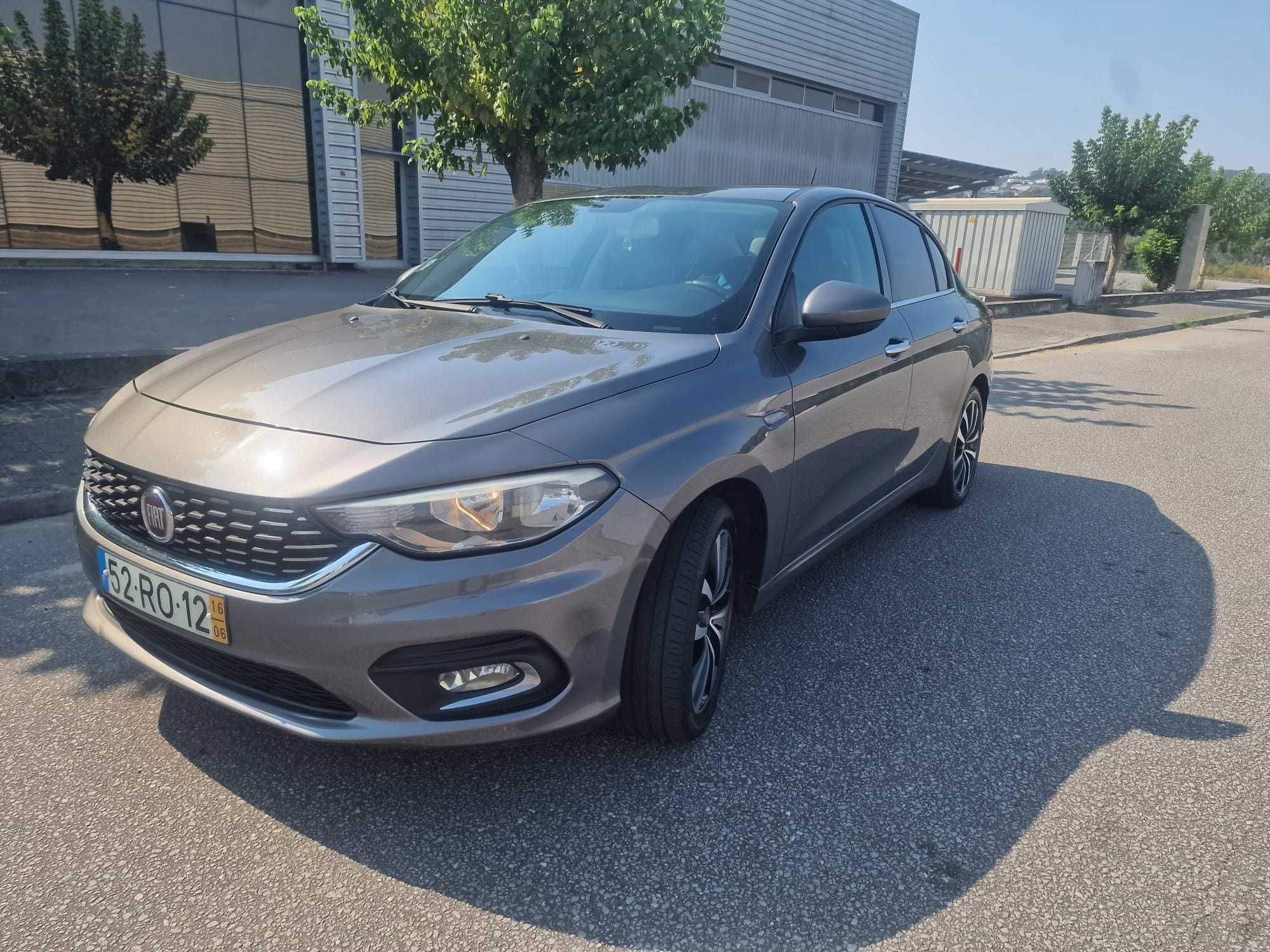 Fiat Tipo berlina Full-Extras