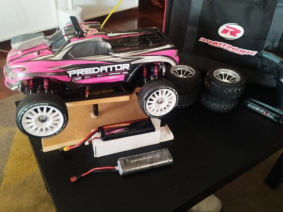 Carrinho RC elétrico