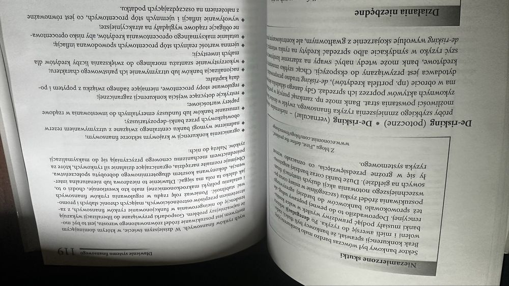 Kompendium terminów z zakresu finansów i bankowości polsko angielski