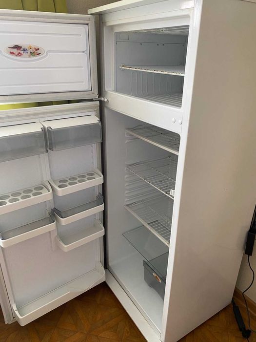 Продам неробочий холодильник минск MXM-268