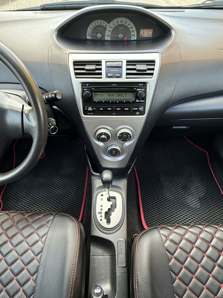Toyota Yaris 2008г, Полноценный Автомат, 1,5 двигатель.