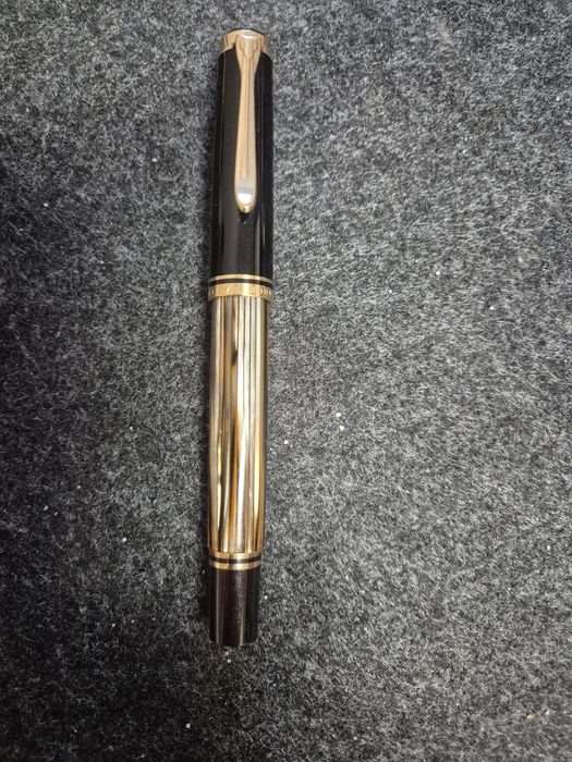 Pióro PELIKAN M400. Stan idealny