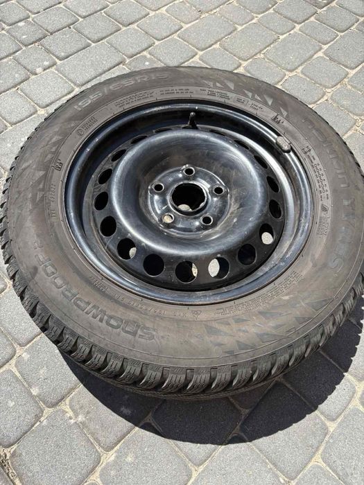 Колеса зимові Nokian 195/65/R25