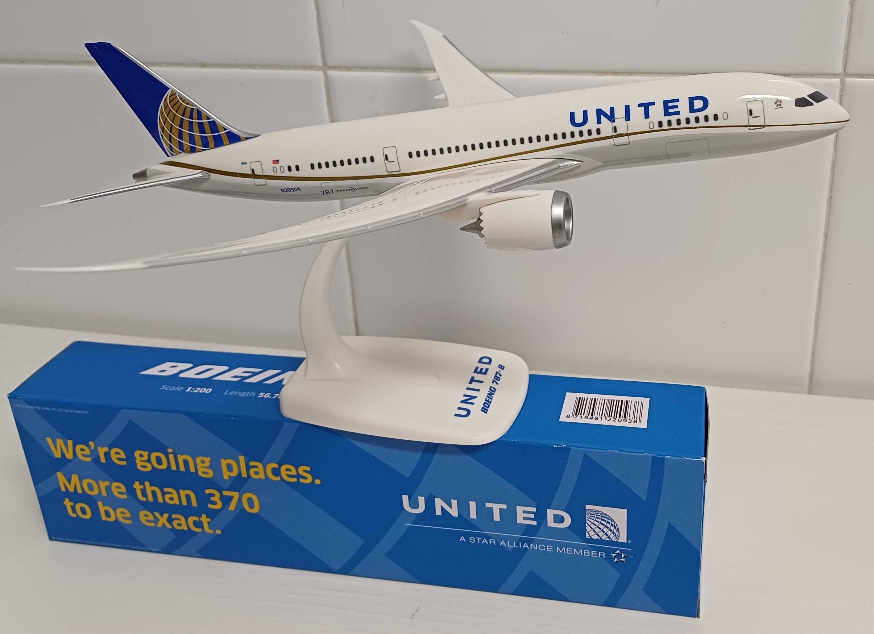 Avião de coleção UNITED Boeing 787 Dreamliner 1/200
