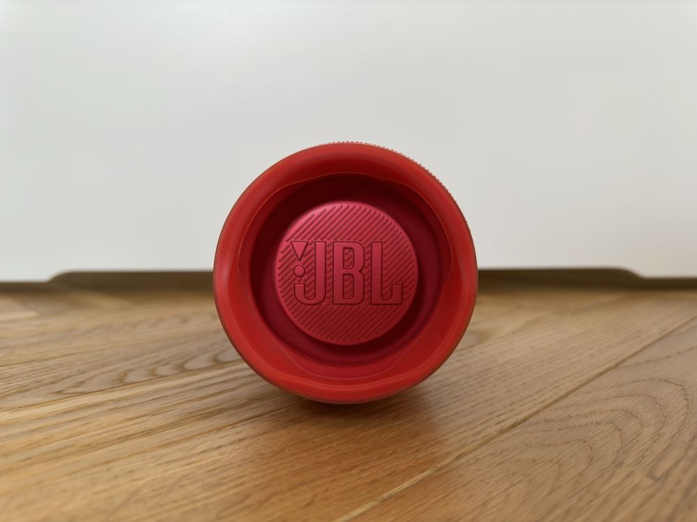 JBL Charge 4 Czerwony