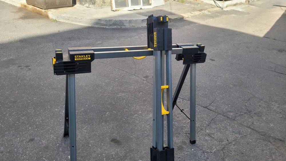 козли металеві складні Stanley
