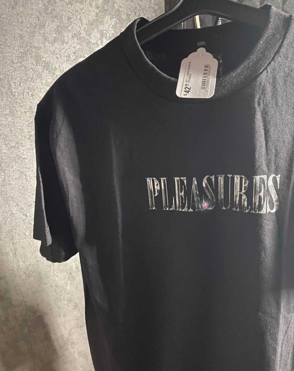Футболки Pleasures x Playboy Swing T-Shirt / ICY T-Shirt