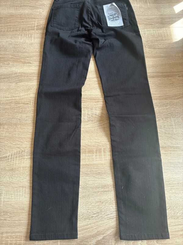 Spodnie Barbour. Nowe z metka