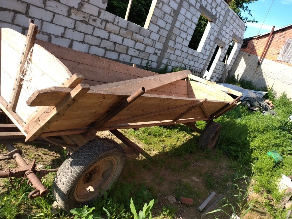 Wóz ciągnikowy, nowe deski .