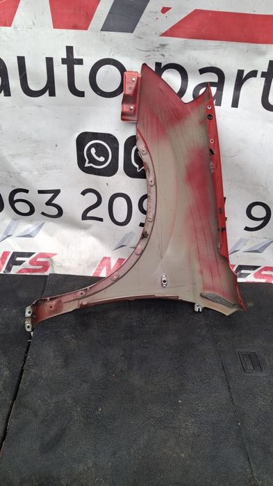 Переднє праве крило Nissan Qashqai j10 дорестайлінг