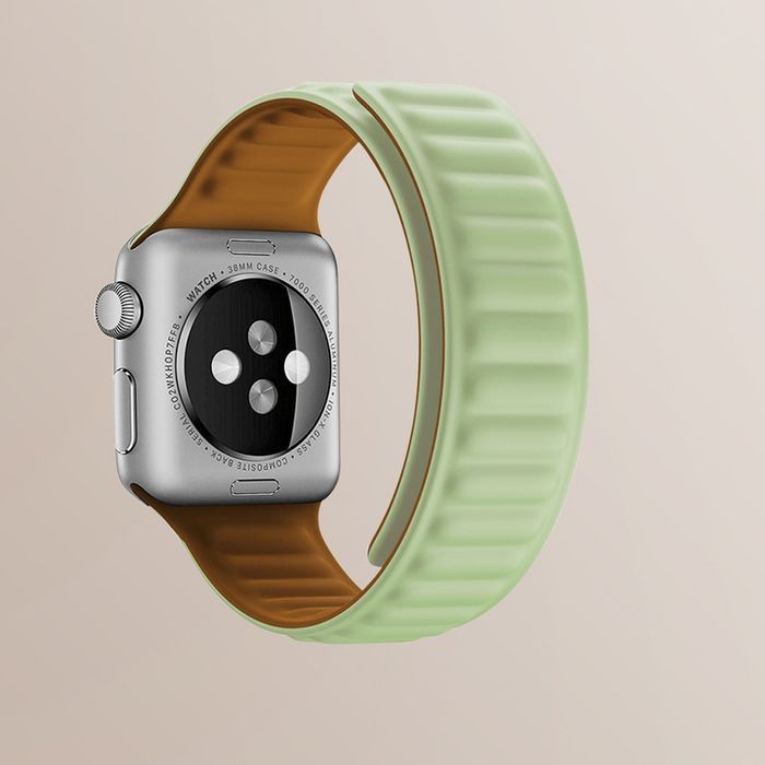 Pasek Magnetyczny do Apple Watch 7/8 45mm - Czerwony