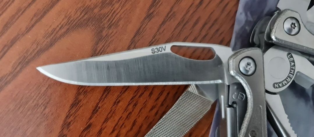 Leatherman Charge TTi BIAŁY KRUK