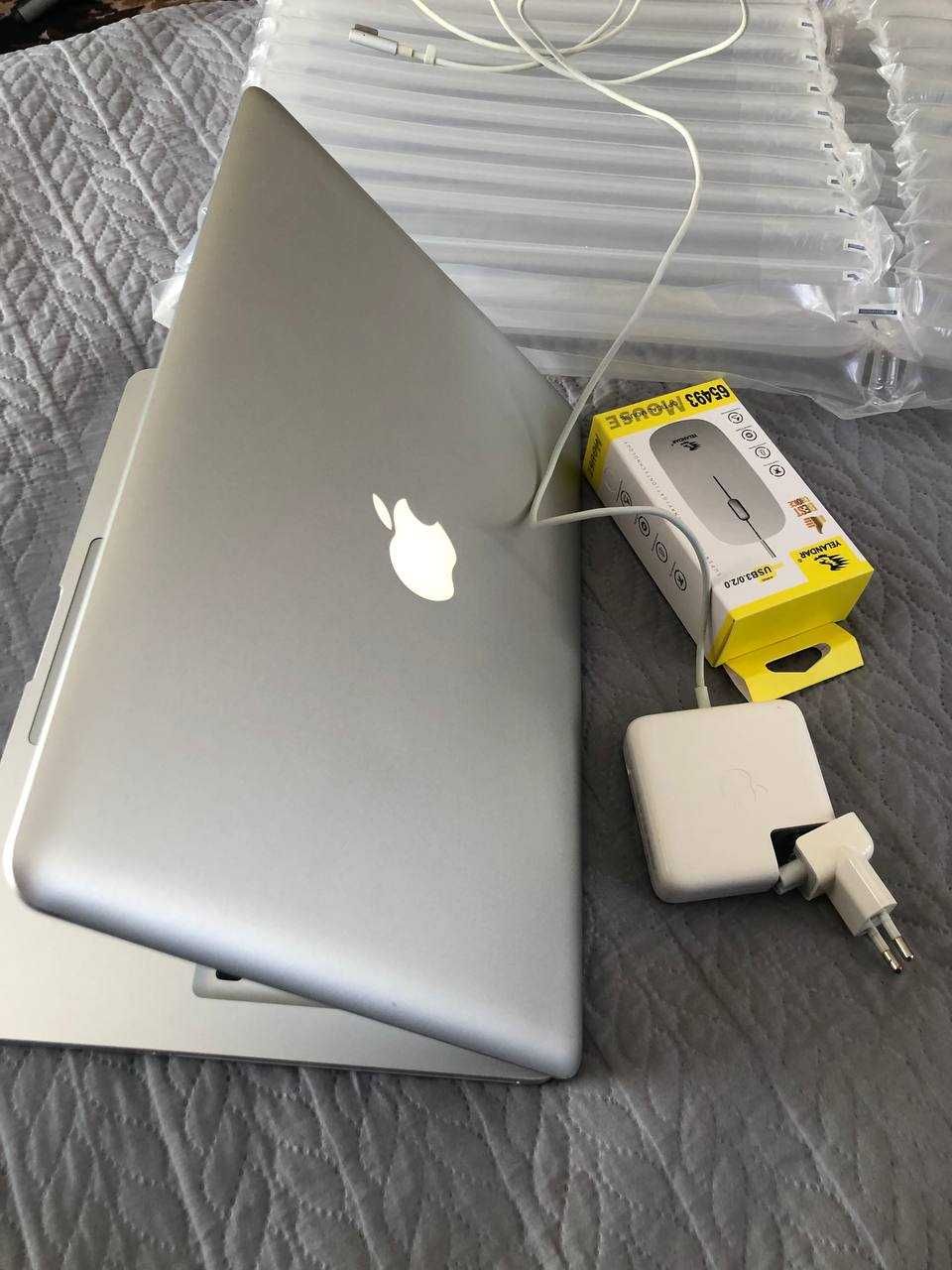Макбук MacBook Pro і5/8/256 і подарунок —продавець перевірений роками