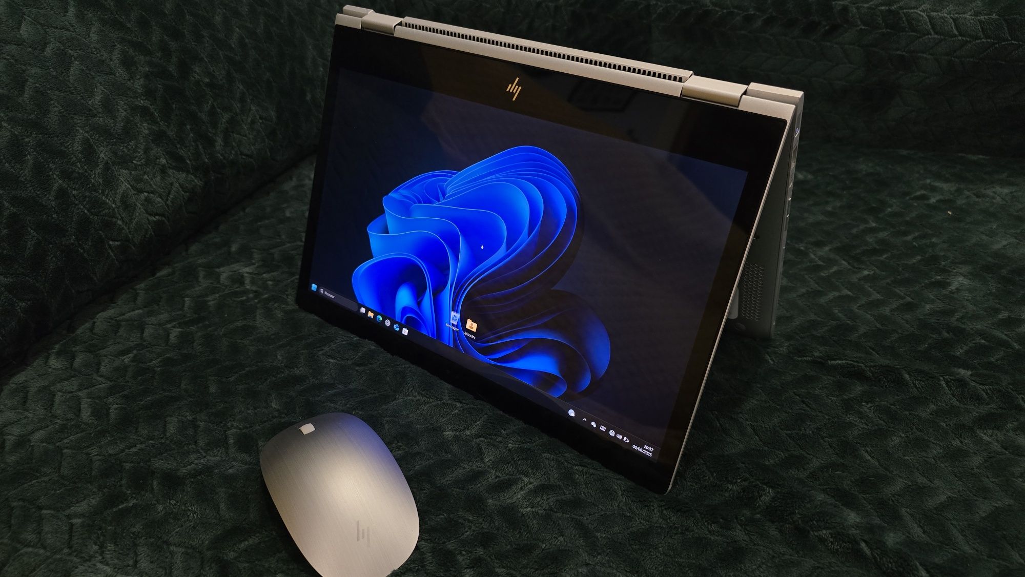 HP EliteBook x360 1O3O G2