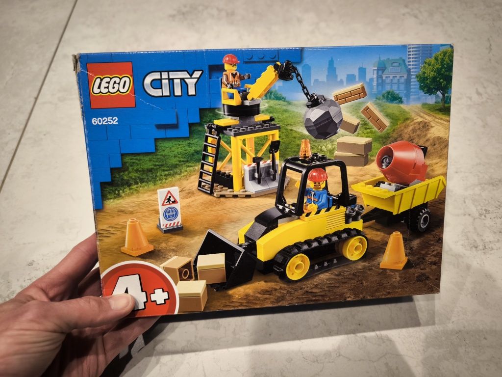 Lego city 60252 buldozer budowlany