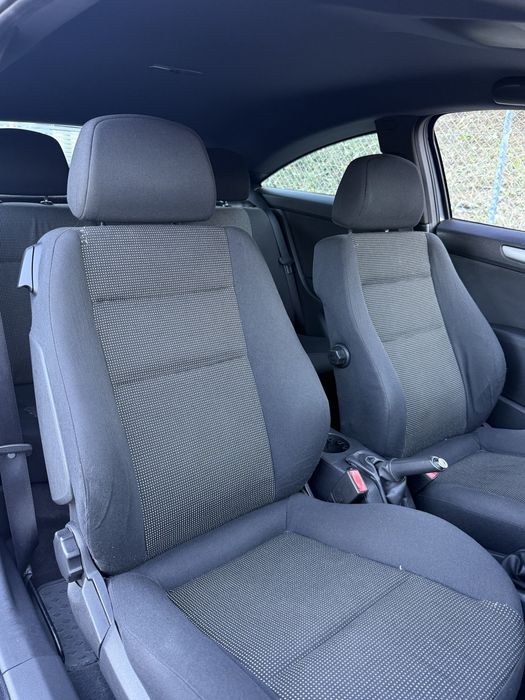 Opel Astra GTC 1.3 CDTi | Nacional | 1 Dono