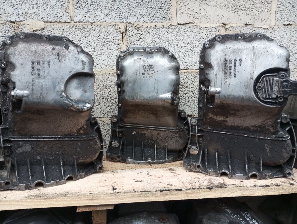 Піддон поддон Масляний 1.8 1.8T Audi A4 B5 Passat B5